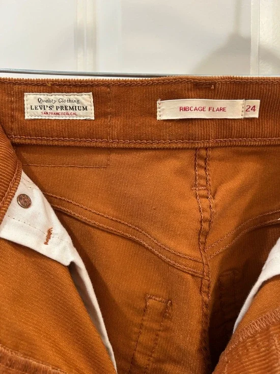 Levi's Premium Ribcage Flare Corduroy Pants Burnt Orange Rust High Rise Size 24 - Picture 11 of 15